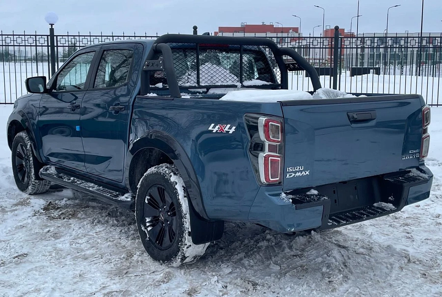 Isuzu D-Max, 2023г., полный привод, автомат