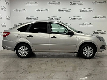 Lada (ВАЗ) Granta, 2018г, передний привод, механика