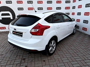 Ford Focus, 2011г., передний привод, робот