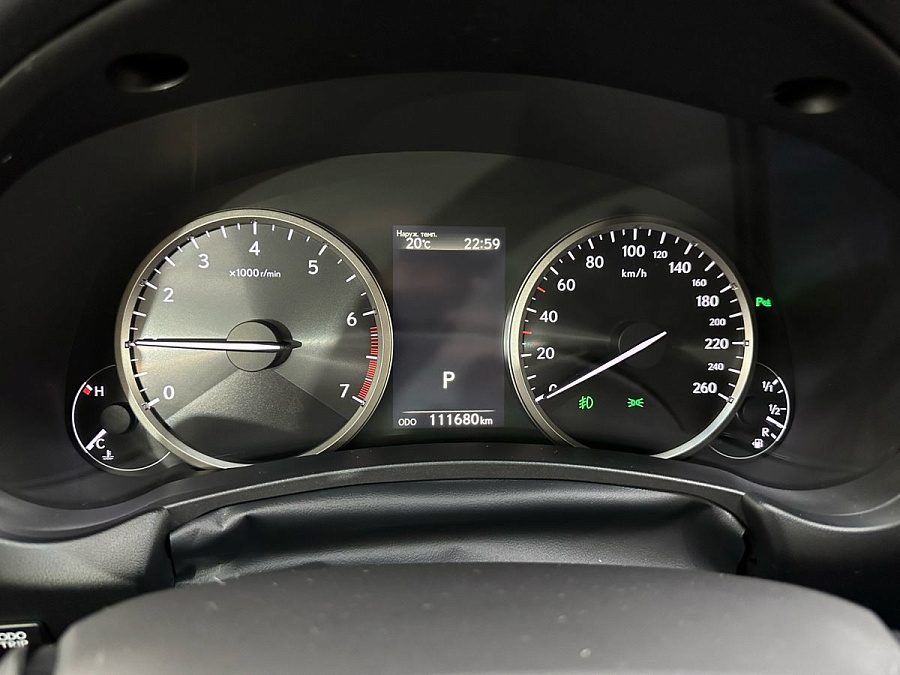 Lexus NX, 2017г., полный привод, вариатор