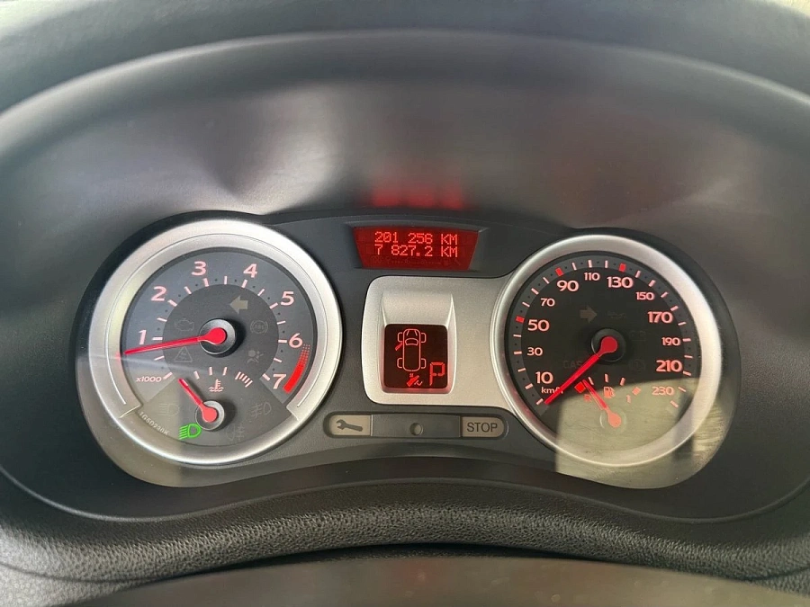 Renault Clio, 2007г., передний привод, автомат