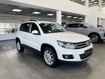 Volkswagen Tiguan, 2014г, передний привод, механика
