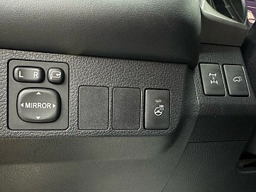 Toyota RAV4, 2019г, полный привод, вариатор