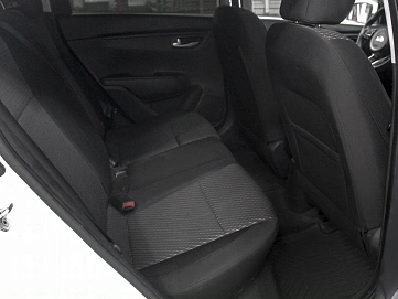 Kia Rio, 2017г, передний привод, механика