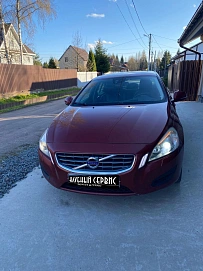 Volvo S60, 2011г, передний привод, робот