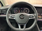 Volkswagen Touareg, 2019г., полный привод, автомат