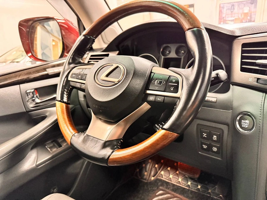 Lexus LX, 2008г., полный привод, автомат