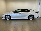 Toyota Camry, 2018г., передний привод, автомат