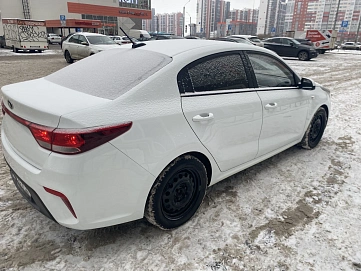 Kia Rio, 2019г, передний привод, автомат