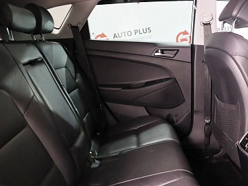 Hyundai Tucson, 2015г, полный привод, робот