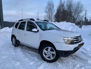 Renault Duster, 2013г, полный привод, механика