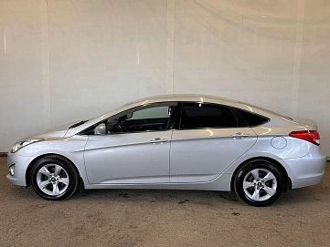 Hyundai i40, 2013г, передний привод, механика