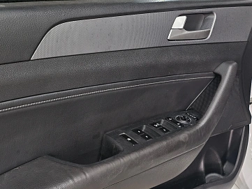 Hyundai Sonata, 2019г, передний привод, автомат