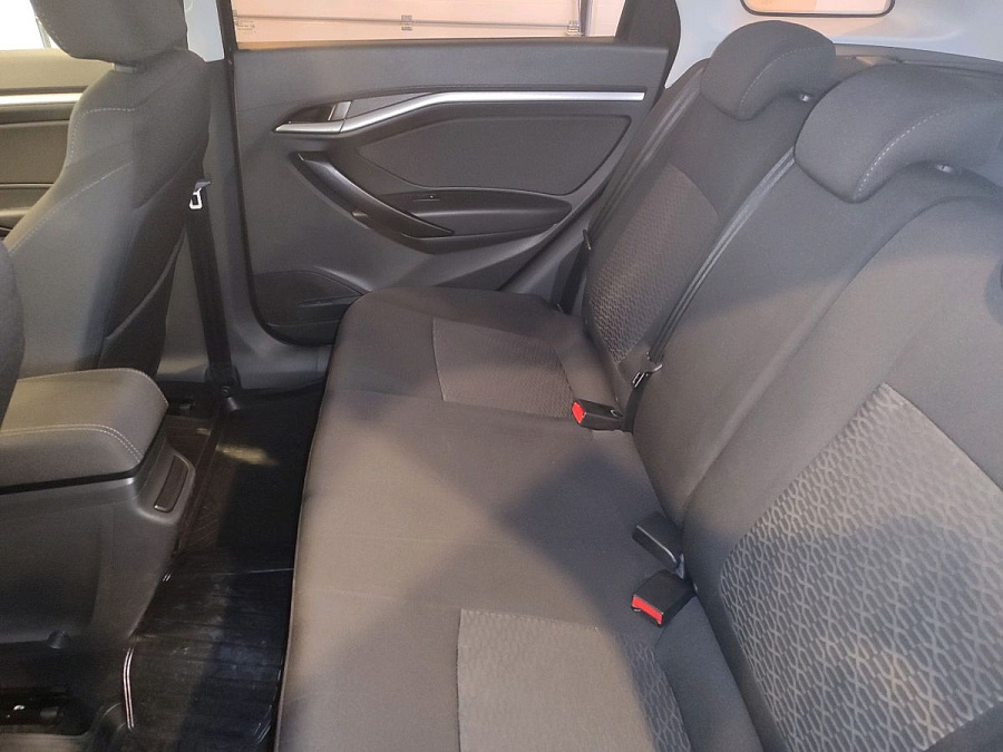 Lada (ВАЗ) Vesta, 2018г., передний привод, механика
