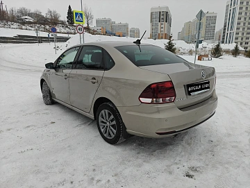 Volkswagen Polo, 2019г, передний привод, автомат
