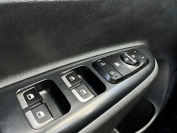 Kia Rio, 2017г, передний привод, механика