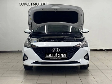 Hyundai Solaris, 2020г, передний привод, автомат