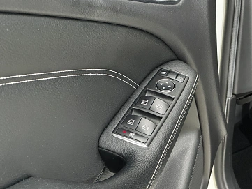 Mercedes-Benz B-Класс, 2015г, передний привод, робот