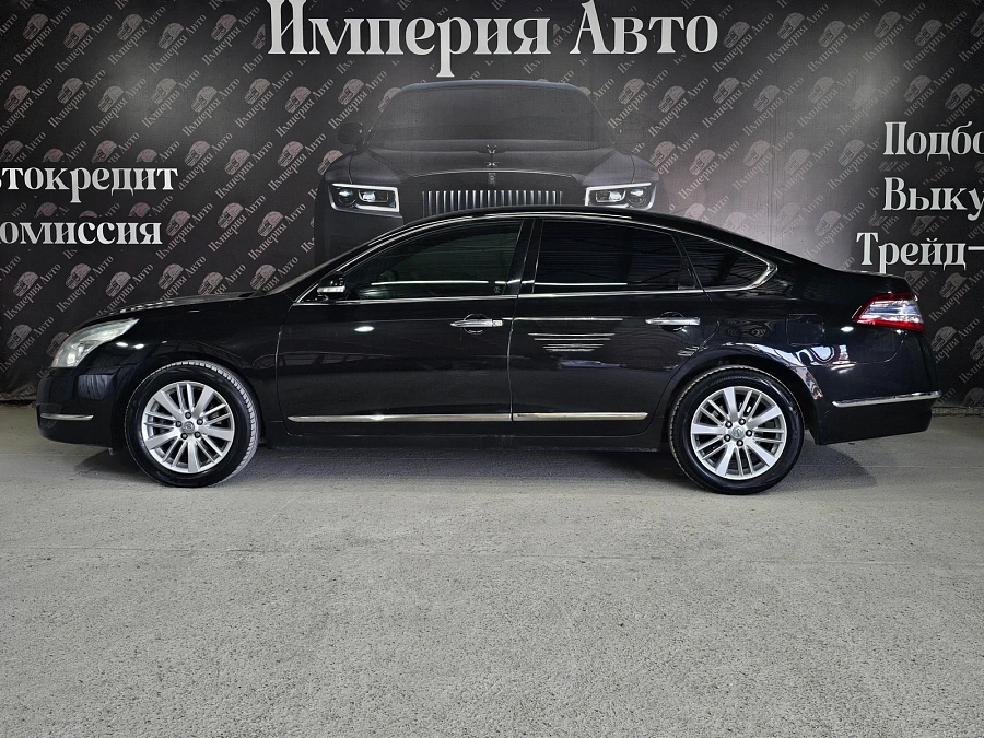 Nissan Teana, 2011г., передний привод, вариатор