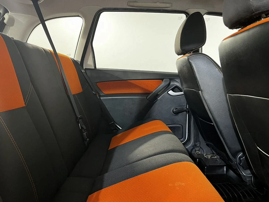 Lada (ВАЗ) Kalina, 2015г., передний привод, механика