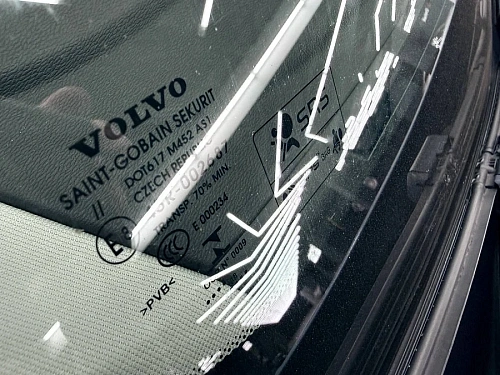 Volvo XC60, 2018г, полный привод, автомат