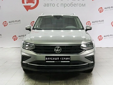 Volkswagen Tiguan, 2020г, полный привод, робот