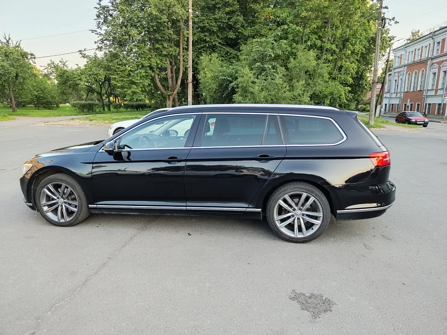 Volkswagen Passat, 2016г., передний привод, робот