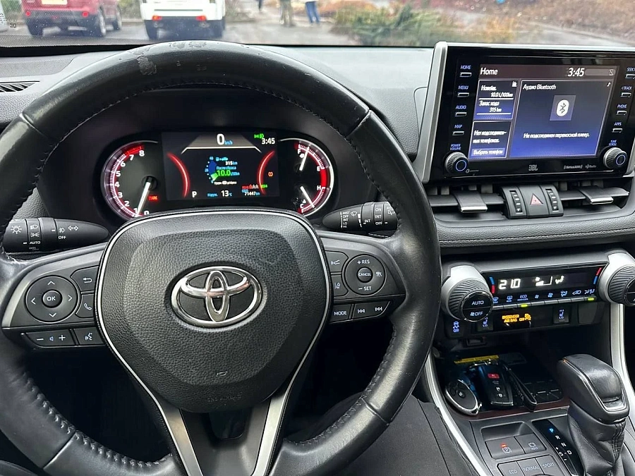 Toyota RAV4, 2018г., полный привод, автомат