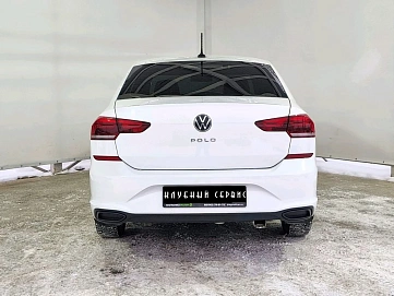 Volkswagen Polo, 2020г, передний привод, механика