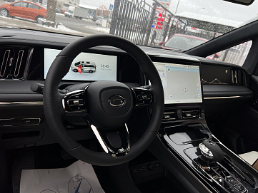 GAC M8, 2023г, передний привод, автомат