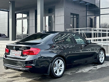 BMW 3 серии, 2018г, задний привод, автомат