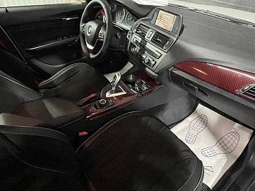 BMW 1 серии, 2013г, задний привод, автомат