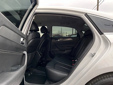 Hyundai Sonata, 2017г, передний привод, автомат