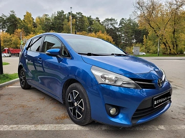 Toyota Verso, 2014г, передний привод, вариатор