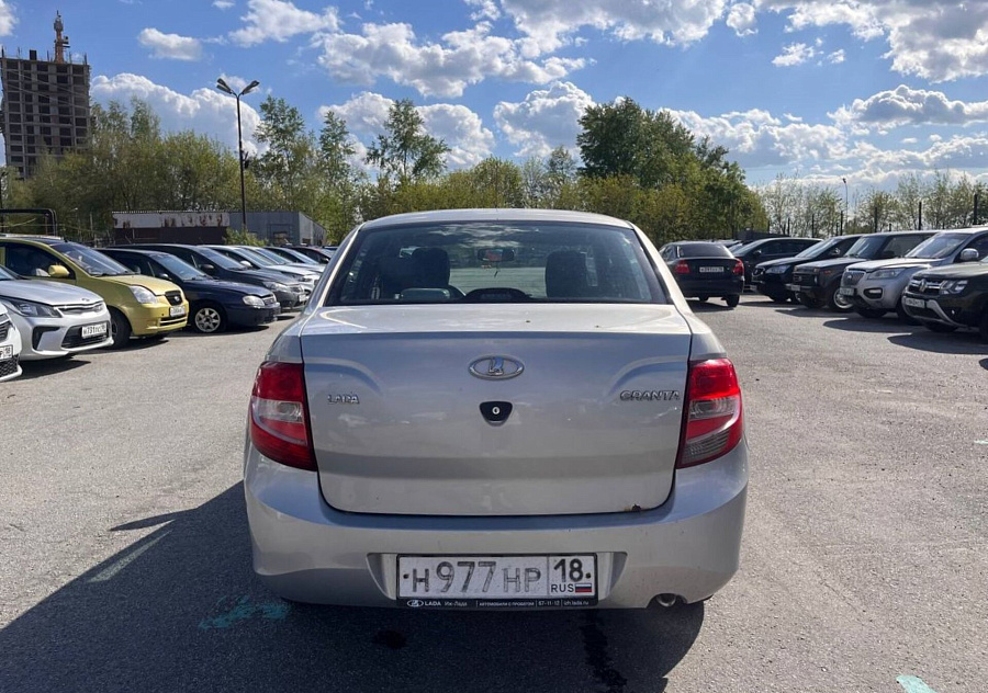 Lada (ВАЗ) Granta, 2015г., передний привод, механика