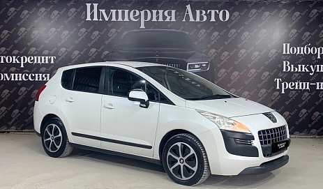 Peugeot 3008, 2011г, передний привод, механика