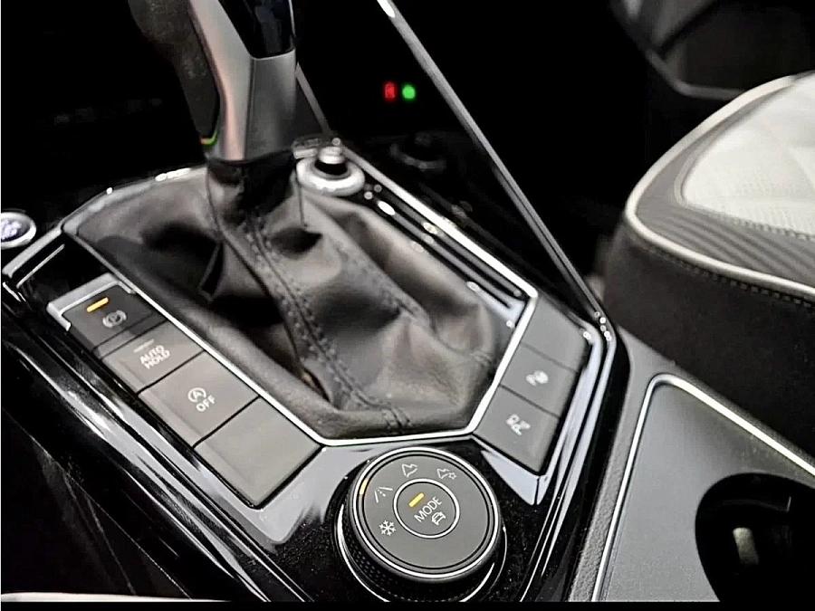 Volkswagen Tayron, 2024г., полный привод, робот