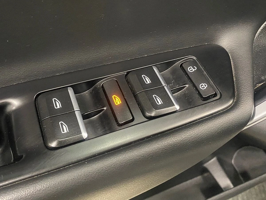 Geely Atlas, 2018г., полный привод, автомат