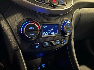 Hyundai Solaris, 2016г, передний привод, автомат