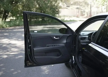 Kia Rio, 2023г, передний привод, автомат