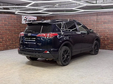 Toyota RAV4, 2019г, полный привод, автомат