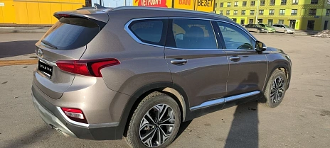 Hyundai Santa Fe, 2019г, передний привод, автомат