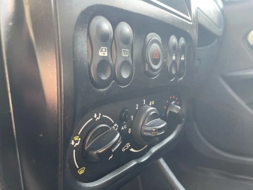 Nissan Almera, 2017г., передний привод, механика