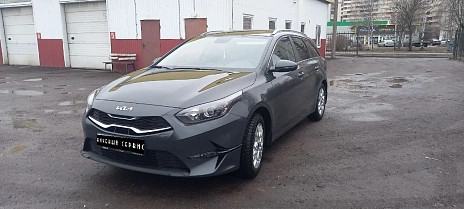 Kia Ceed, 2022г, передний привод, автомат