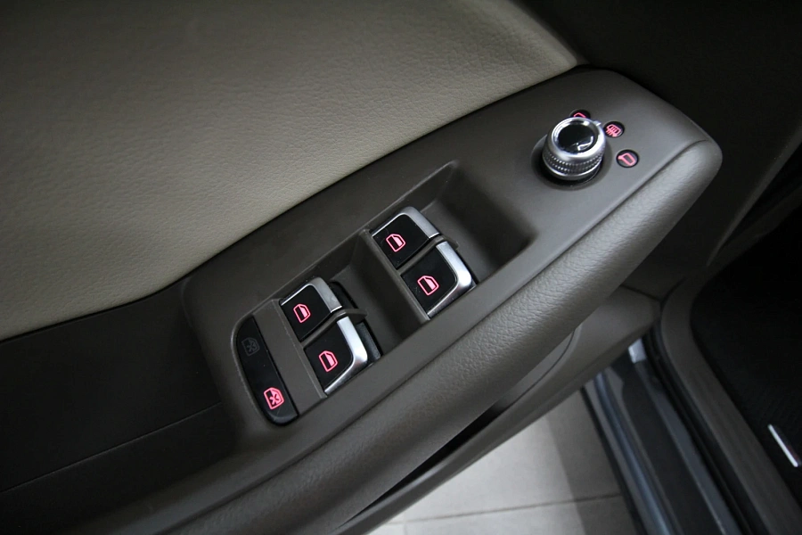 Audi Q5, 2016г., полный привод, автомат