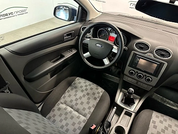 Ford Focus, 2008г, передний привод, механика
