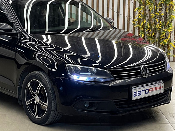 Volkswagen Jetta, 2012г, передний привод, автомат