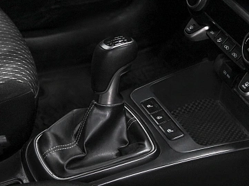 Kia Rio, 2017г, передний привод, механика