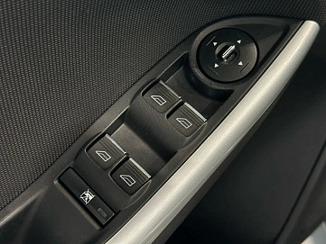 Ford Focus, 2012г, передний привод, робот