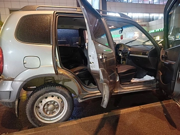 Chevrolet Niva, 2012г, полный привод, механика